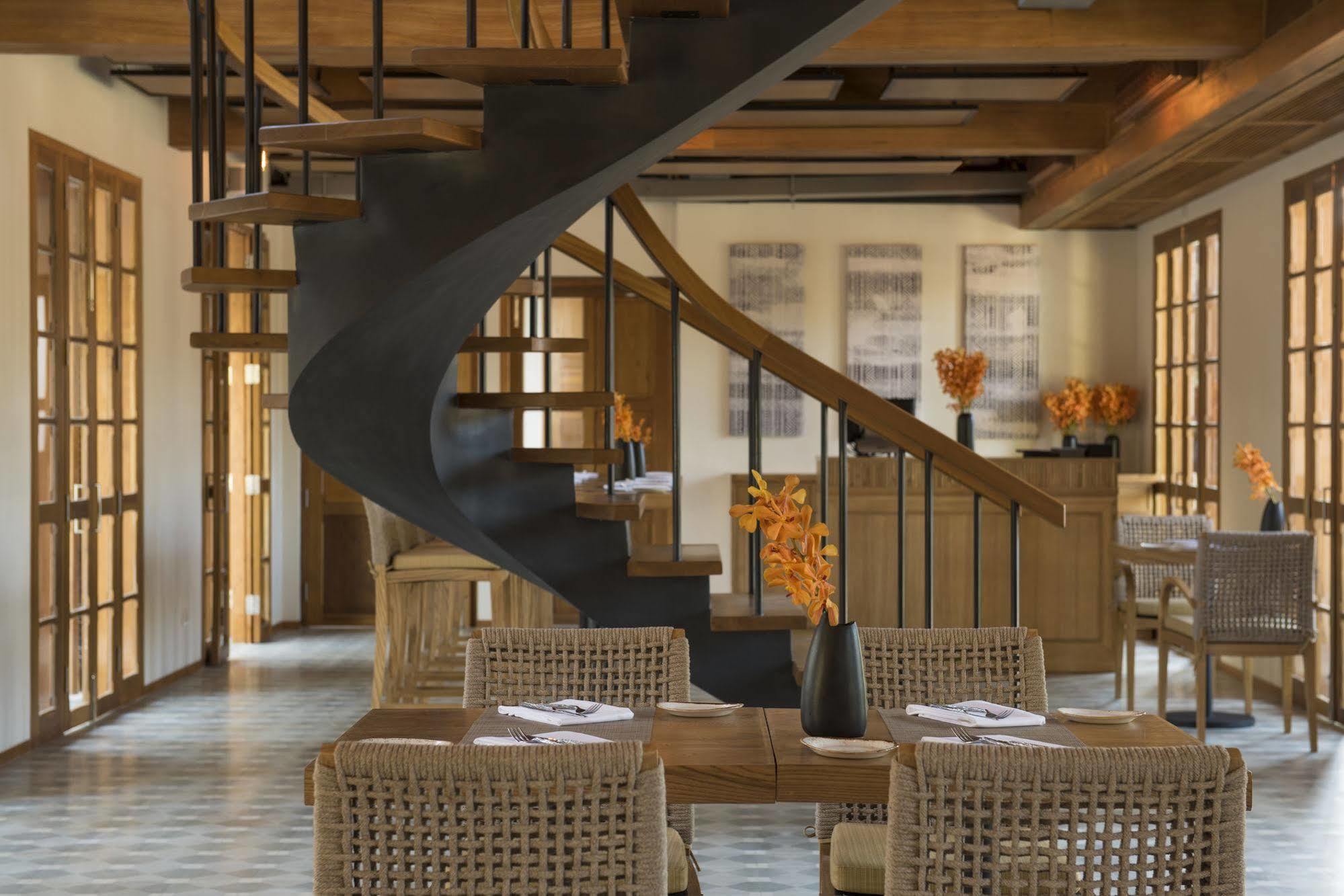 Avani+ Luang Prabang Hotel Exterior photo